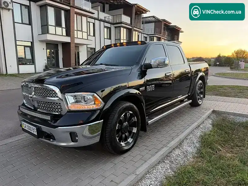 Dodge RAM 1500 2013, фото з оголошення 2 з 14, VIN 1C6RR7NT3DS685749