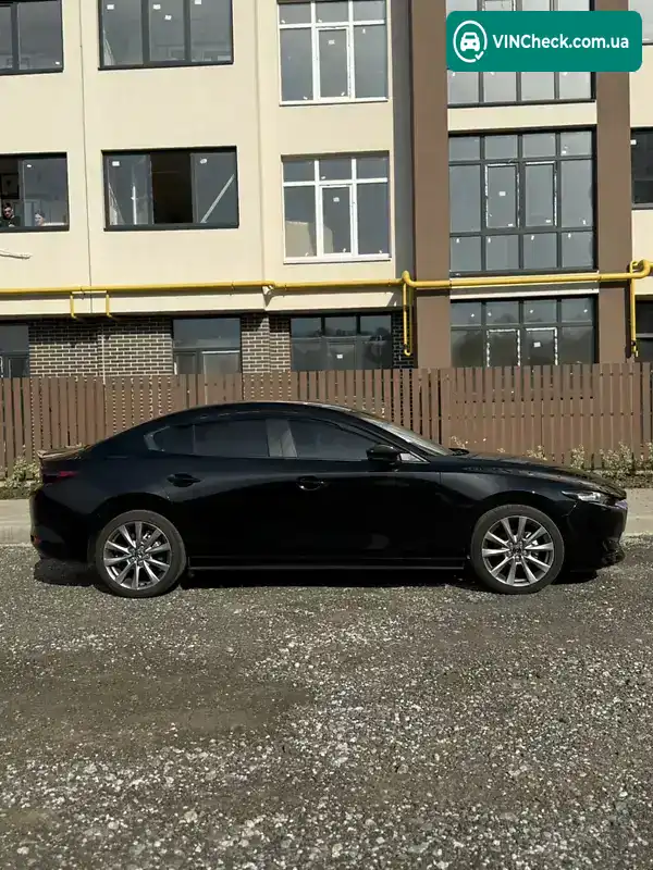 Mazda 3 2021, фото з оголошення 2 з 20, VIN JM1BPABL0M1320551