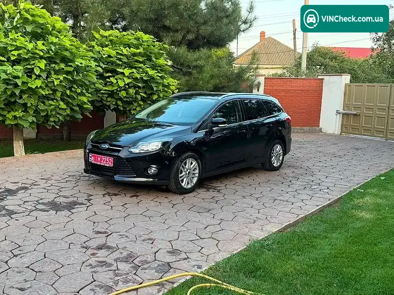 Ford Focus 2012, фото з оголошення 1 з 17, VIN WF0LXXGCBLCC30683