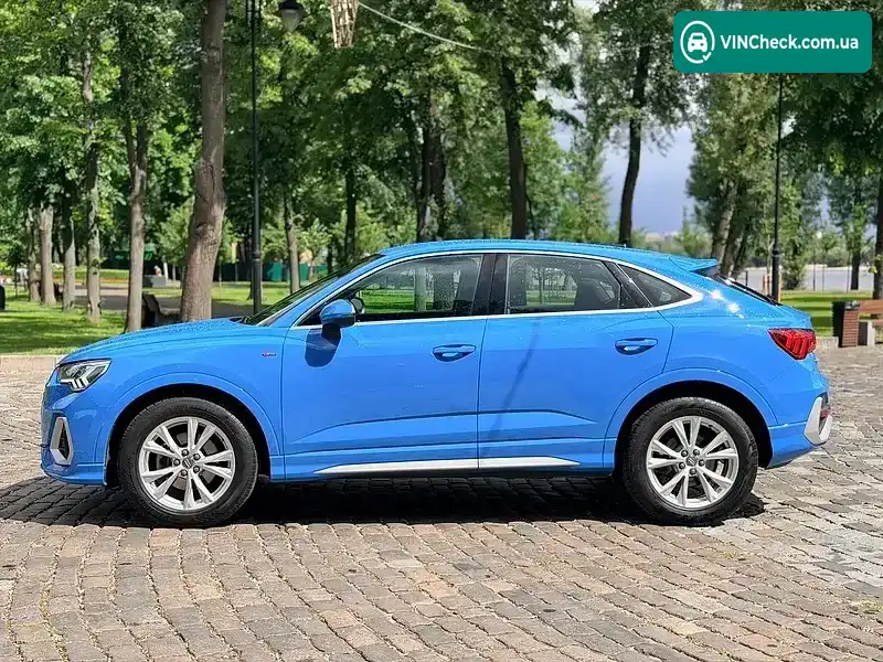 Audi Q3 2020, фото з оголошення 2 з 21, VIN WAUZZZF36L1082976