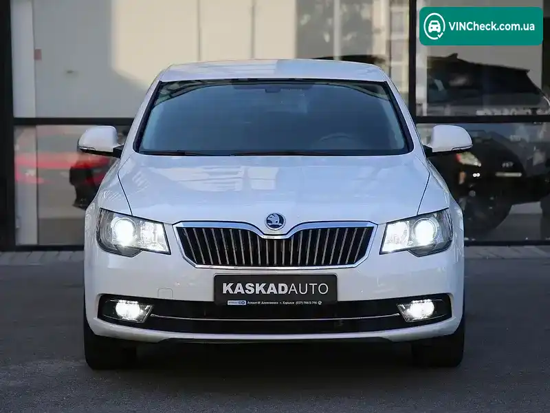 Skoda Superb 2013, фото з оголошення 2 з 20, VIN TMBAB43T4EB300227