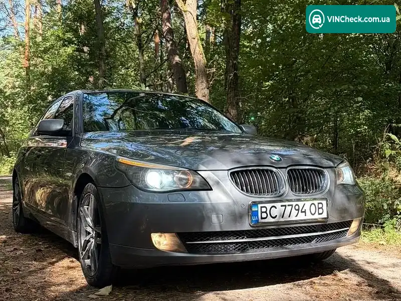 BMW 5 Series 2007, фото з оголошення 2 з 20, VIN WBANU11010CJ26331