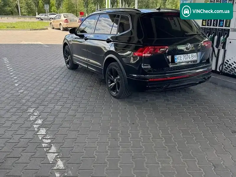 Volkswagen Tiguan 2024, фото з оголошення 1 з 20, VIN 3VVCB7AX8RM213205