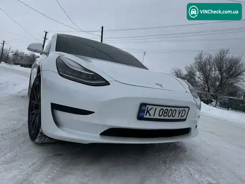 Tesla Model 3 2020, фото з оголошення 1 з 12, VIN 5YJ3E1EA9LF658735