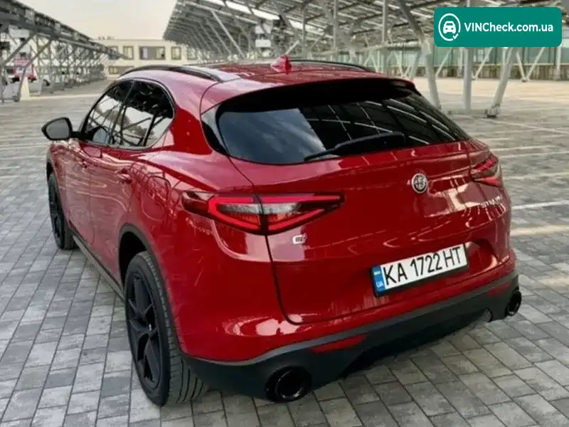 Alfa Romeo Stelvio 2017, фото з оголошення 2 з 10, VIN ZASFAKBN8J7B58565