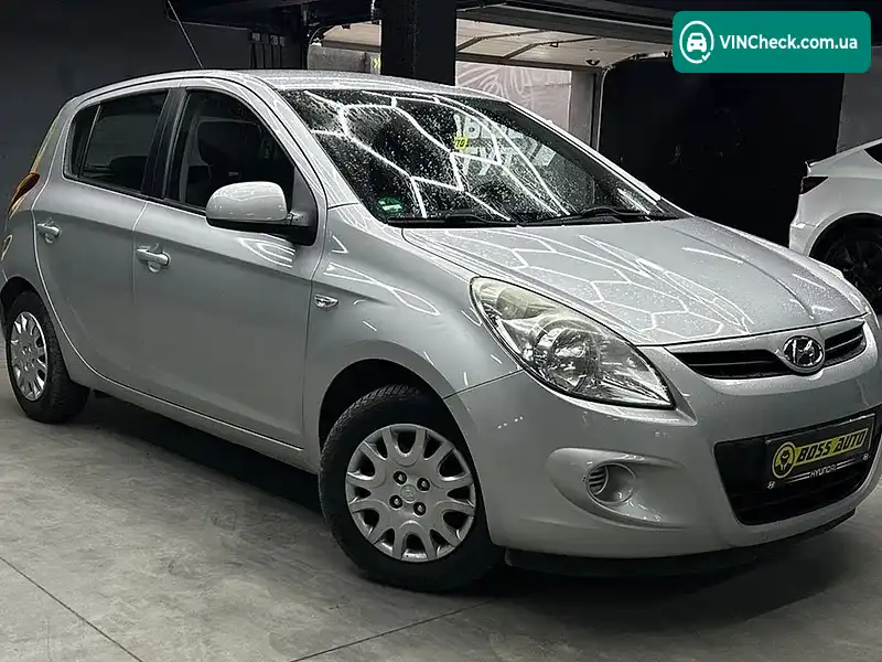 Hyundai i20 2010, фото з оголошення 2 з 20, VIN NLHBA51BABZ009941