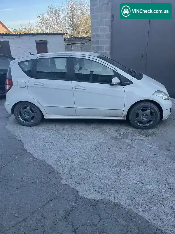 Mercedes-Benz A-Class 2008, фото з оголошення 2 з 17, VIN WDD1690322J642773