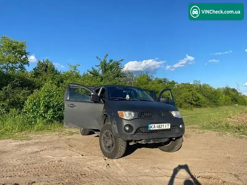 Mitsubishi L 200 2008, фото з оголошення 1 з 15, VIN MMBJRKB408D046144