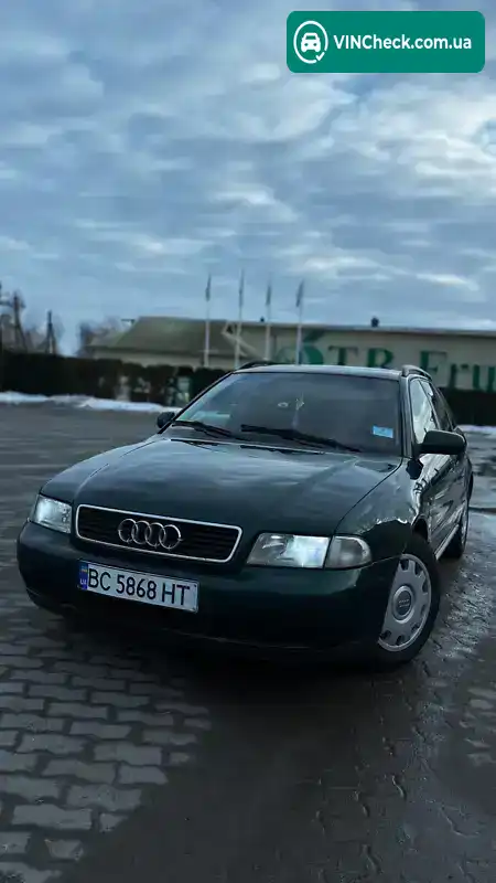 Audi A4 1996, фото з оголошення 1 з 10, VIN WAUZZZ8DZTA146801