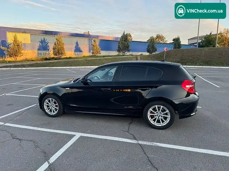 BMW 1 Series 2007, фото з оголошення 2 з 20, VIN WBAUE11040PZ52849