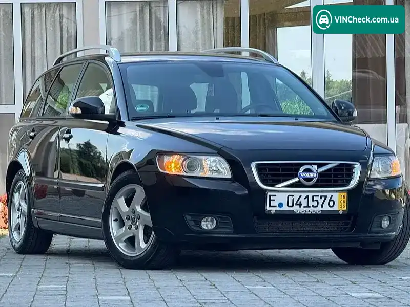 Volvo V50 2011, фото з оголошення 2 з 20, VIN YV1MW84E1C2668999