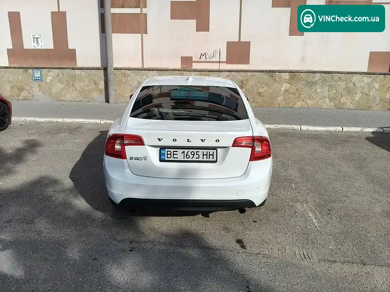 Volvo S60 2011, фото з оголошення 2 з 13, VIN YV1FS485BC2102056