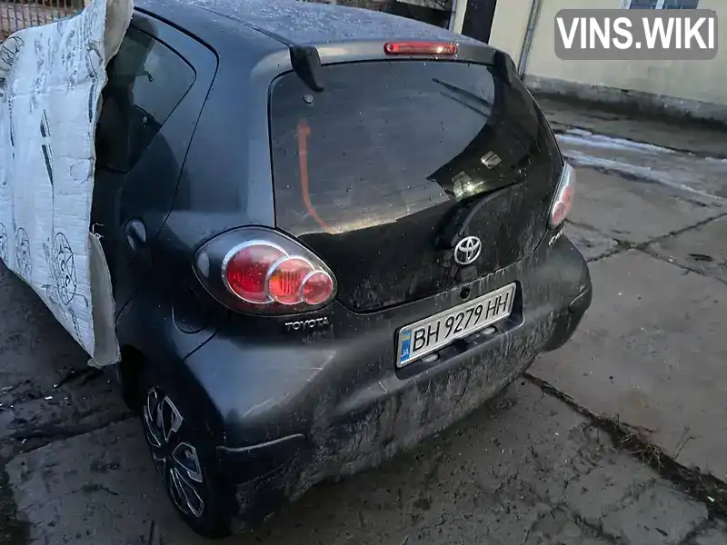 Toyota Aygo 2006, фото з оголошення 2 з 7, VIN JTDKG18C90N049225