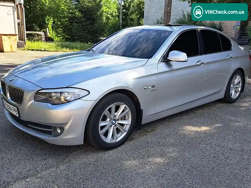 BMW 5 Series 2011, фото з оголошення 2 з 19, VIN WBAXH5C50CDW07716