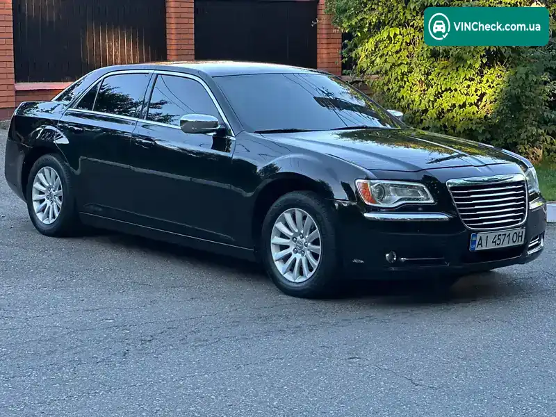 Chrysler 300 2012, фото з оголошення 1 з 19, VIN 2C3CCAAG5DH553111