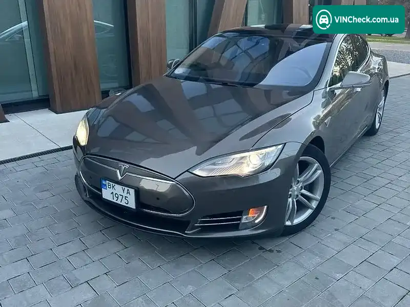 Tesla Model S 2015, фото з оголошення 1 з 16, VIN 5YJSA1H23FF095620