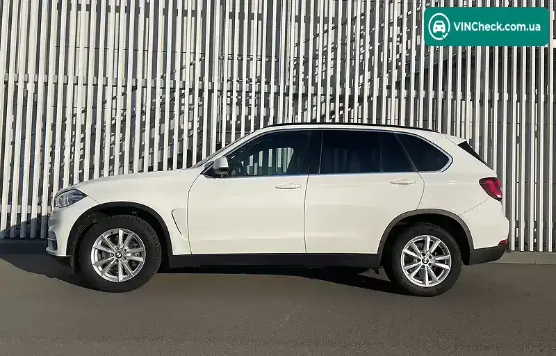 BMW X5 2018, фото з оголошення 2 з 20, VIN WBALS010100Z86092