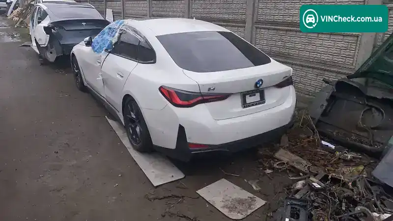 BMW i4 2023, фото з оголошення 2 з 5, VIN WBY73AW07PFR36576
