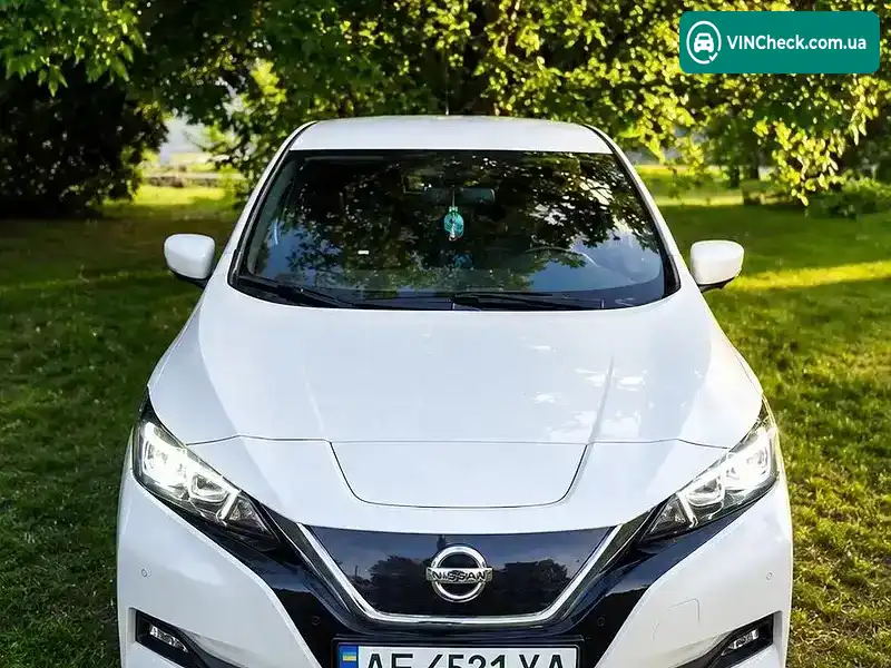 Nissan Leaf 2019, фото з оголошення 2 з 11, VIN SJNFAAZE1U0059879