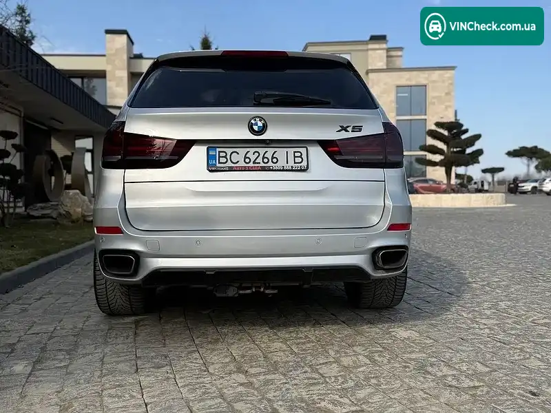 BMW X5 2015, фото з оголошення 2 з 10, VIN 5UXKR0C5XF0P03456