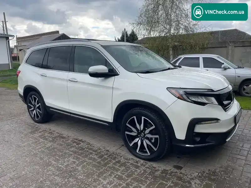 Honda Pilot 2018, фото з оголошення 2 з 13, VIN 5FNYF6H04KB009328