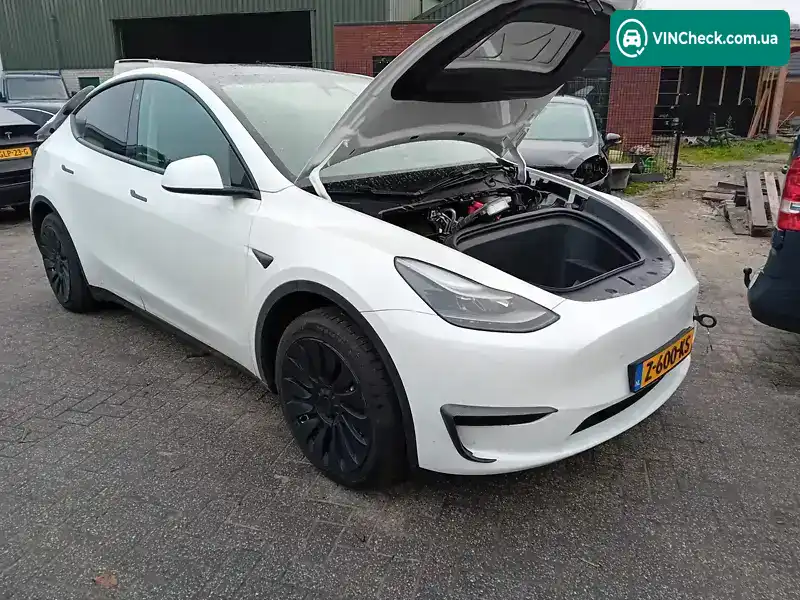 Tesla Model Y 2024, фото з оголошення 1 з 11, VIN XP7YGCES6RB430445