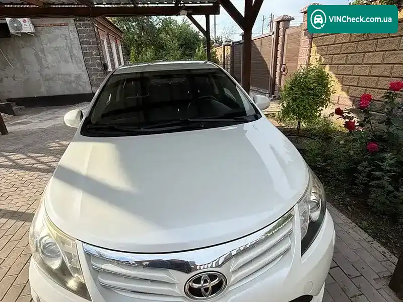 Toyota Avensis 2013, фото з оголошення 1 з 12, VIN SB1BK76L00E034430