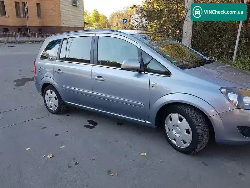 Opel Zafira 2010, фото з оголошення 2 з 20, VIN W0L0AHM75B2039716