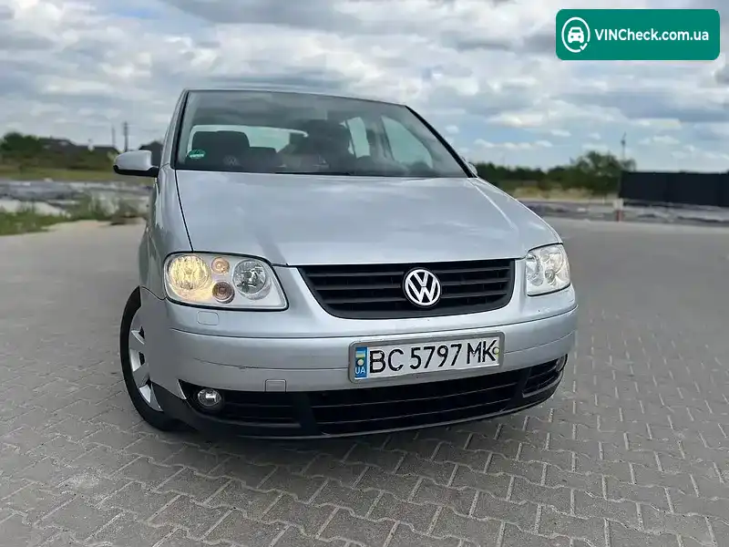 Volkswagen Touran 2004, фото з оголошення 2 з 20, VIN WVGZZZ1TZ5W107856