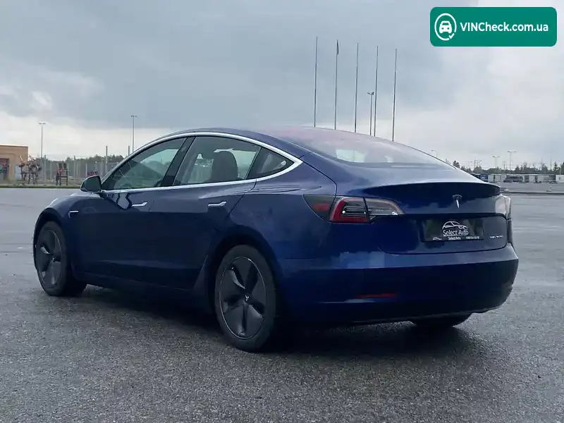 Tesla Model 3 2018, фото з оголошення 2 з 17, VIN 5YJ3E1EB2JF120531