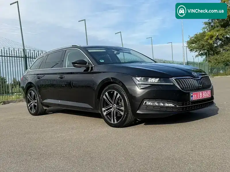 Skoda Superb 2023, фото з оголошення 2 з 20, VIN TMBLR9NP4P7006995