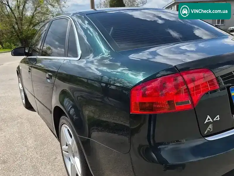 Audi A4 2005, фото з оголошення 2 з 16, VIN WAUZZZ8E96A063938