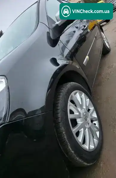 Renault Clio 2011, фото з оголошення 2 з 20, VIN VF1KRC40H43832685