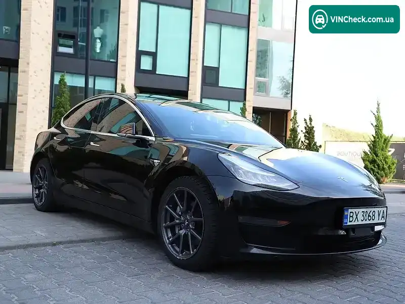 Tesla Model 3 2018, фото з оголошення 2 з 20, VIN 5YJ3E1EA3JF157448