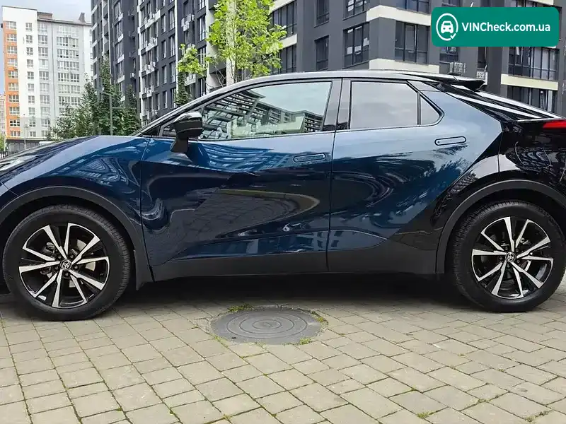 Toyota C-HR 2024, фото з оголошення 2 з 20, VIN JTPABAAA30R024657