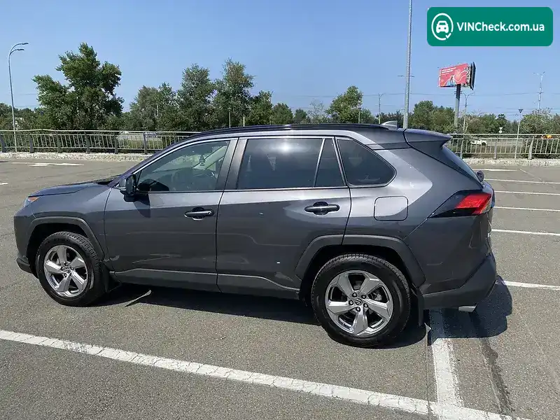 Toyota RAV4 2019, фото з оголошення 1 з 20, VIN JTMF1RFV9KJ011509