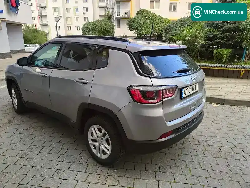 Jeep Compass 2018, фото з оголошення 2 з 15, VIN 3C4NJCAB0JT408751