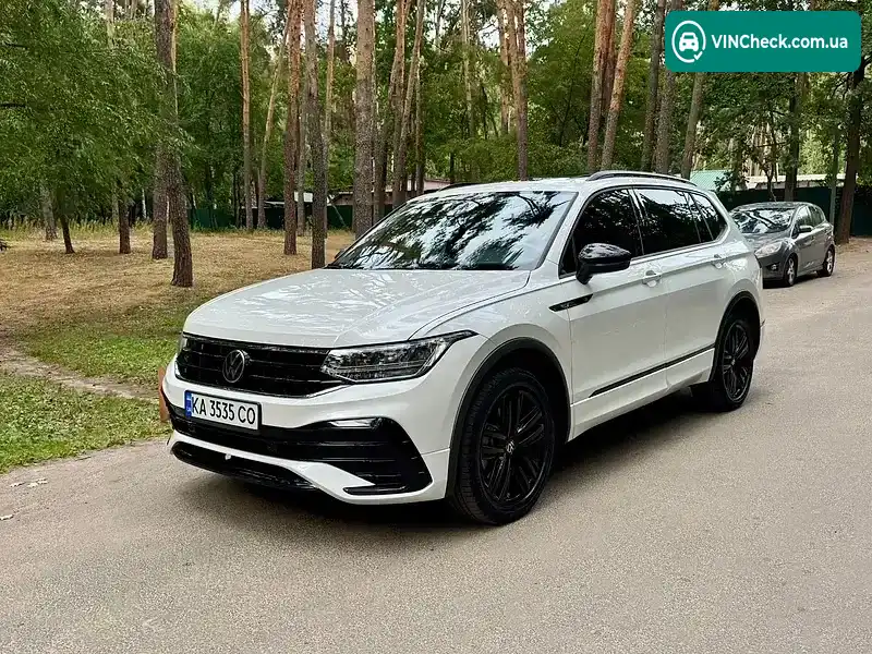 Volkswagen Tiguan 2022, фото з оголошення 1 з 20, VIN 3VV8B7AX2NM175616