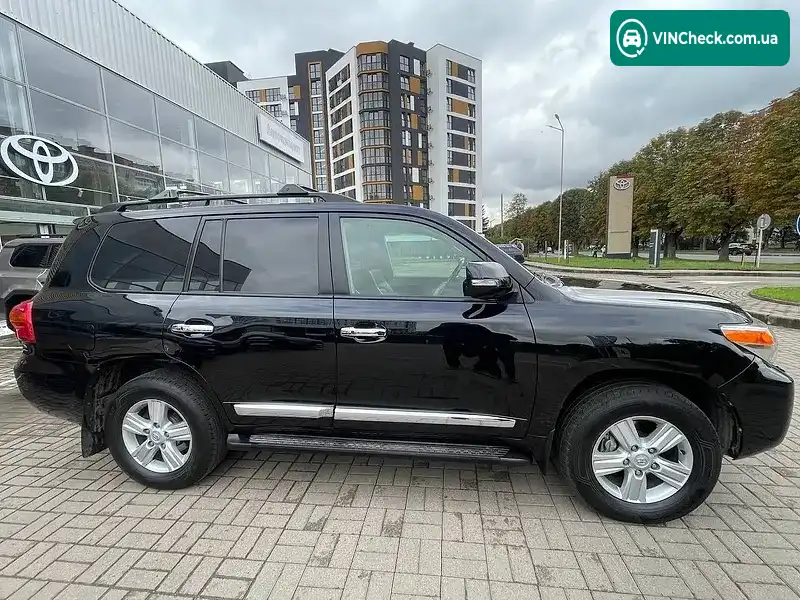 Toyota Land Cruiser 2012, фото з оголошення 2 з 20, VIN JTMCV05J504078699