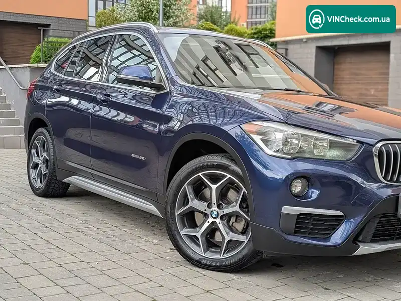 BMW X1 2018, фото з оголошення 2 з 20, VIN WBXHU7C36J5H43889