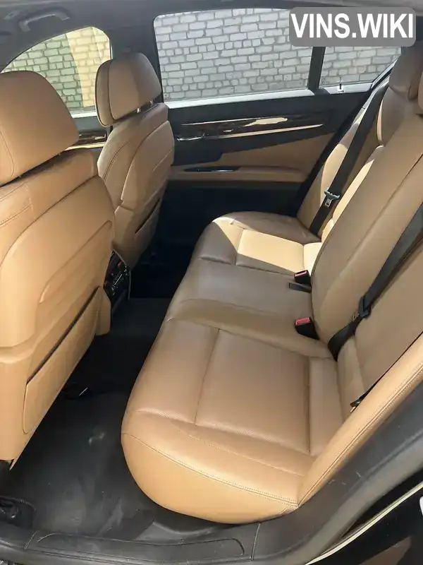 BMW 7 Series 2013, фото з оголошення 2 з 11, VIN WBAYC41050DZ74823