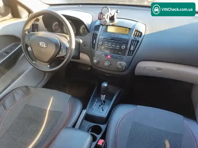 Kia Ceed 2008, фото з оголошення 2 з 8, VIN Y6LFF52238L004248
