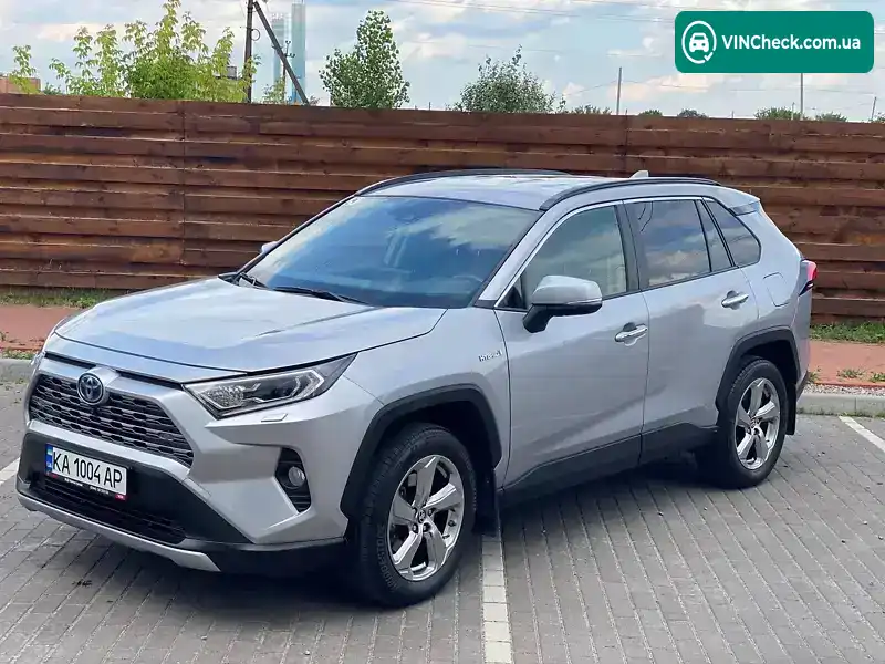 Toyota RAV4 2020, фото з оголошення 1 з 20, VIN JTMDW3FV90D076832