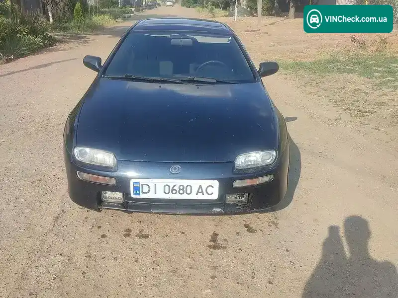 Mazda 323 1995, фото з оголошення 2 з 10, VIN JMZBA145201202557