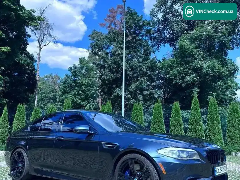 BMW M5 2012, фото з оголошення 1 з 9, VIN WBSFV9C53DD095815