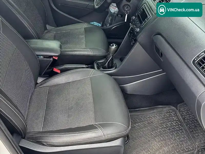 Volkswagen Polo 2013, фото з оголошення 1 з 9, VIN XW8ZZZ61ZDG054563