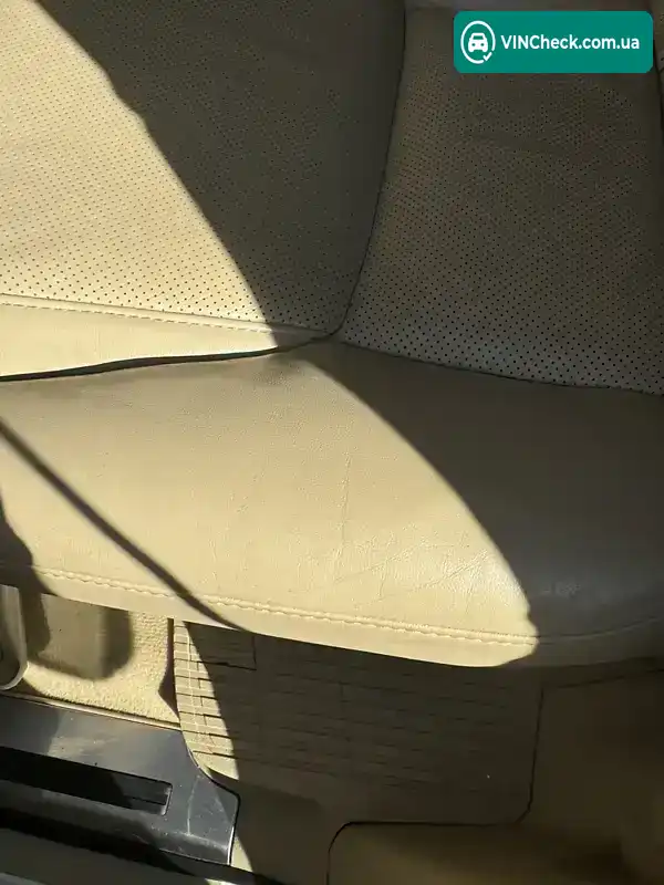 Lexus LX 2010, фото з оголошення 1 з 20, VIN JTJHY7AX9A4042304