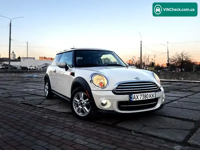 MINI Hatch 2012, фото з оголошення 1 з 18, VIN WMWSU3C51CT260932