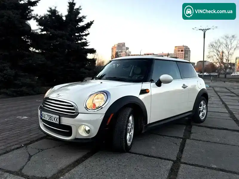 MINI Hatch 2012, фото з оголошення 2 з 18, VIN WMWSU3C51CT260932