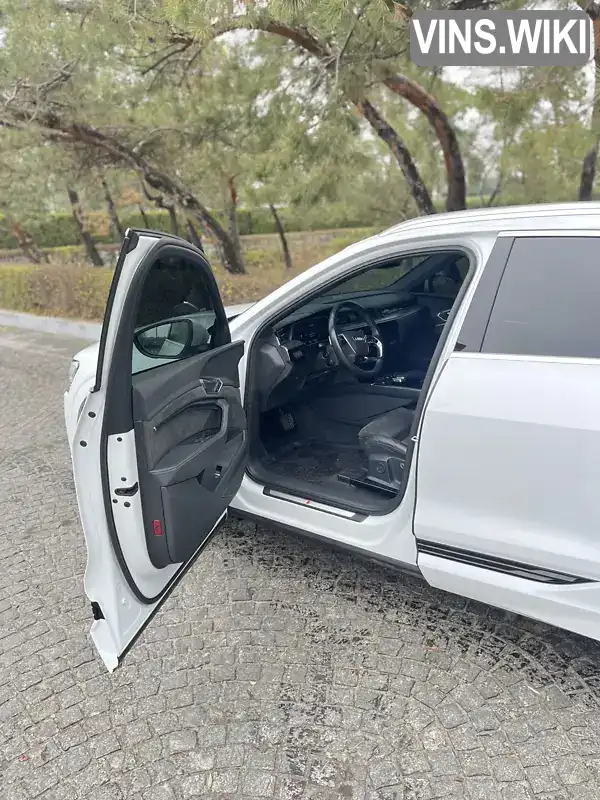 Audi e-tron 2020, фото з оголошення 2 з 11, VIN WAUZZZGE9LB031255